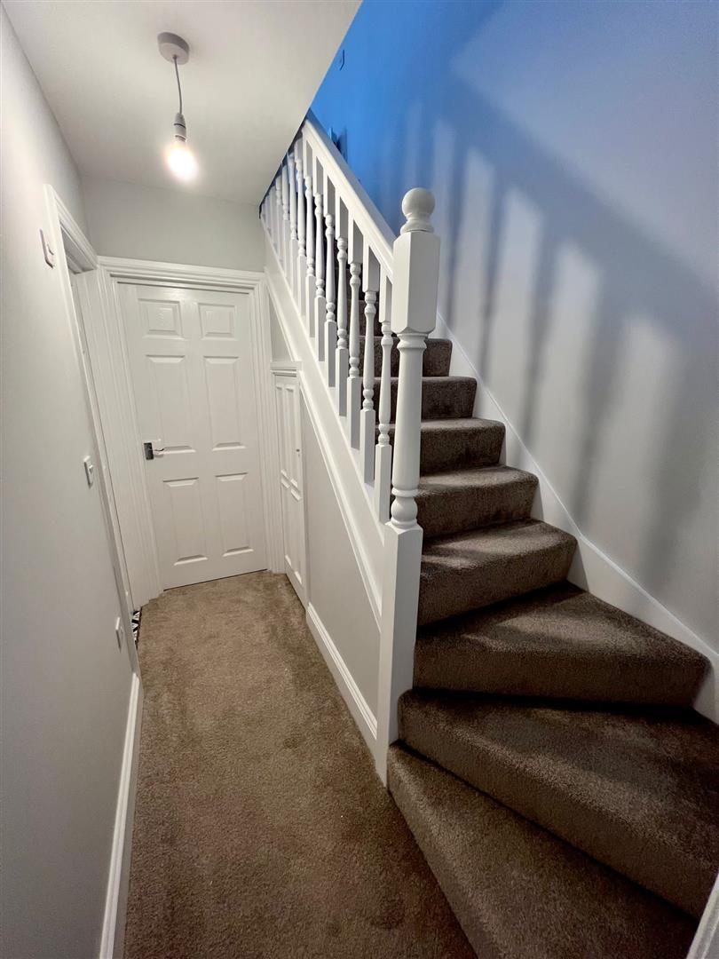 2 Bedroom Apartment To Rent image 16